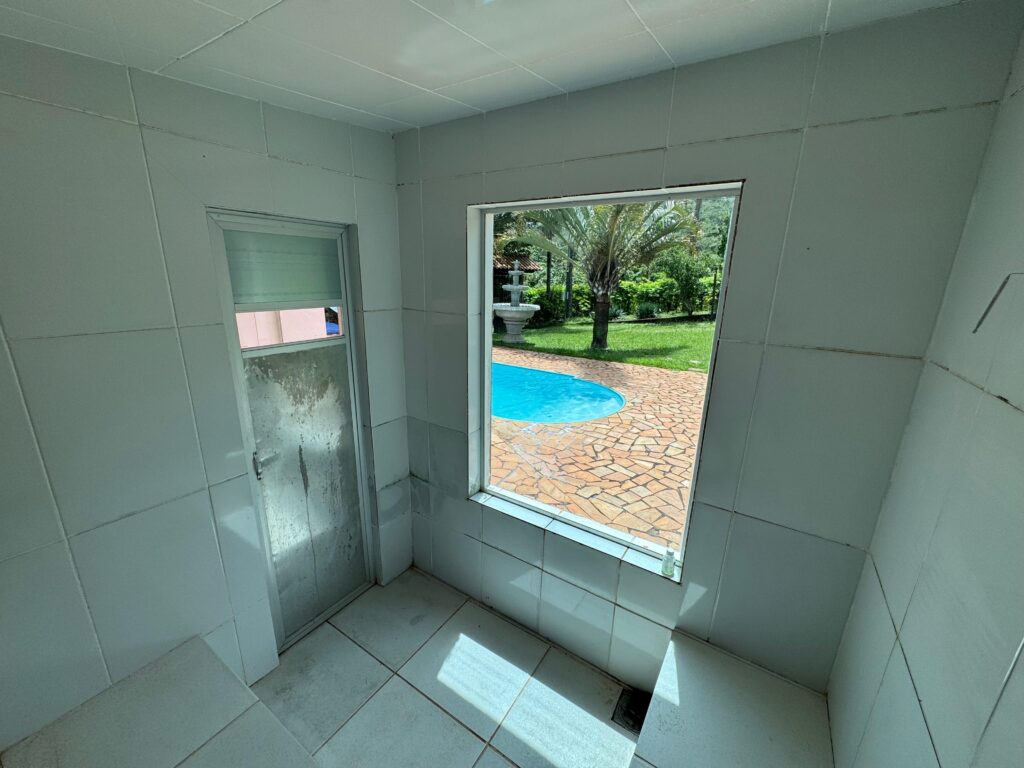 Sauna privativa a vapor na pousada Recanto do Bem em Moeda, Minas Gerais, próxima a Belo Horizonte.